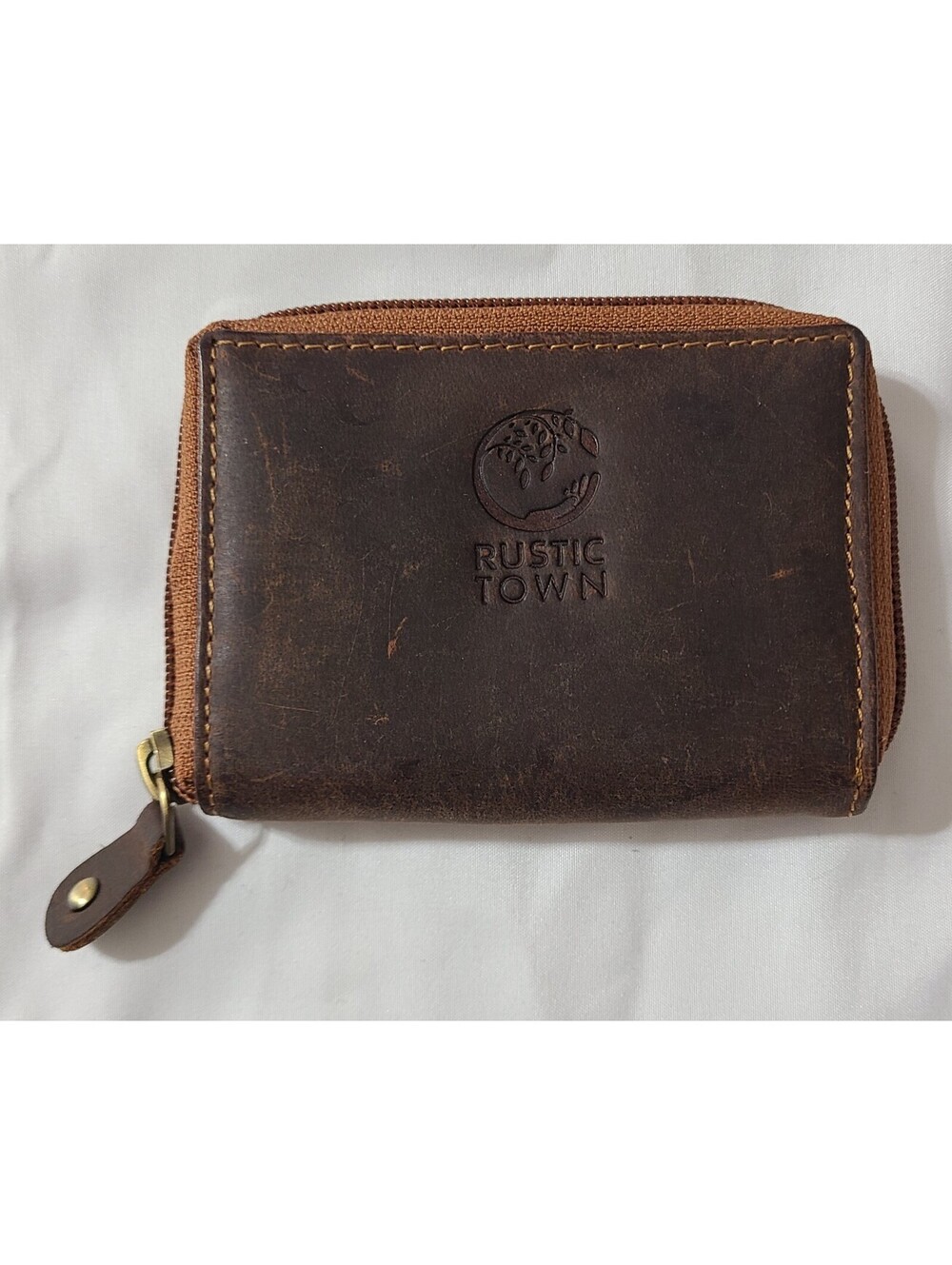 Rustic Town Slim Compact Key Holder Pouch OS Brown Full Grain Leather Zip Around